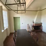 加夫拉提度假屋 *