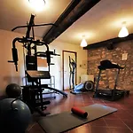 加夫拉提度假屋 *